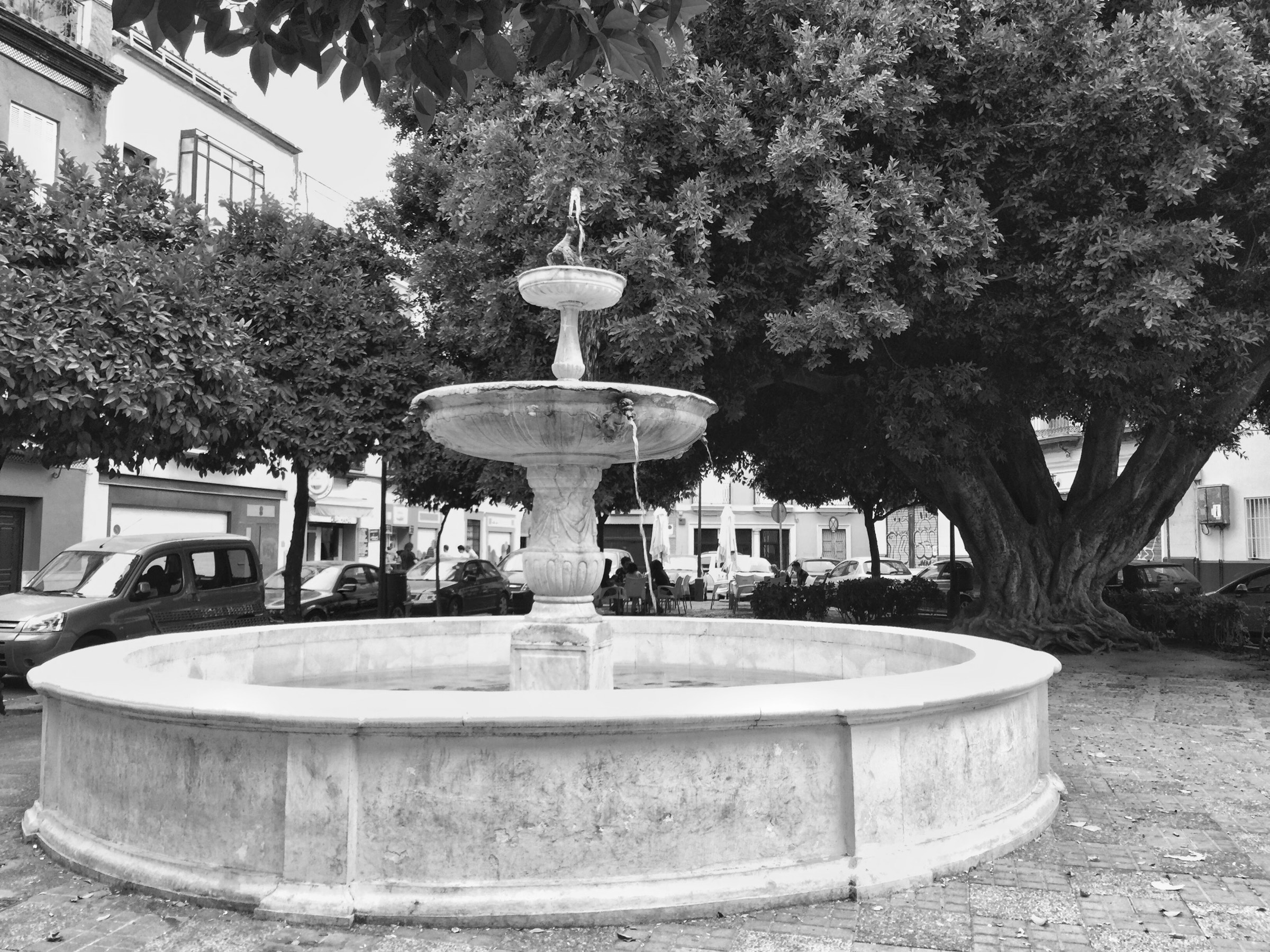 Einer von vielen Brunnen in Sevilla